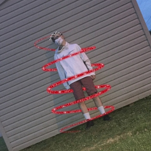 Meet your Posher, Keaton - Picture 1 of 1